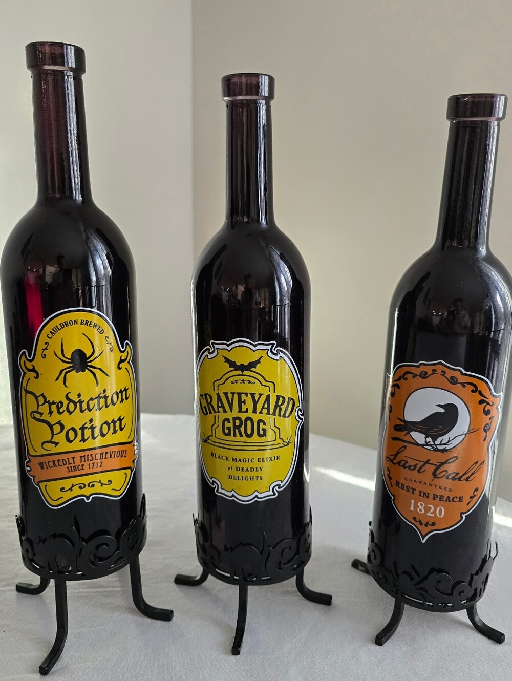 Yankee Candle Halloween 3 Black Wine Bottle Tea Light Set 12" H